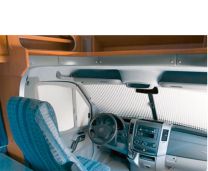 Remifront 3 verduisteringsysteem Mercedes Sprinter 2006 - 2018 en VW Crafter Voorzijde met rechte spiegel